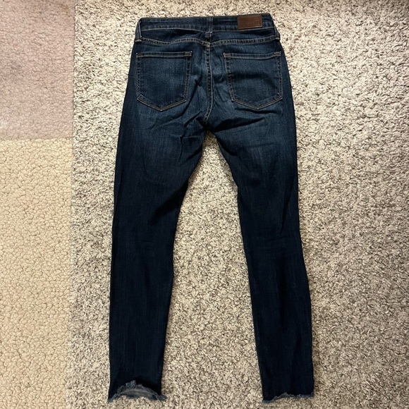 Blue jeans - Picture 2 of 2